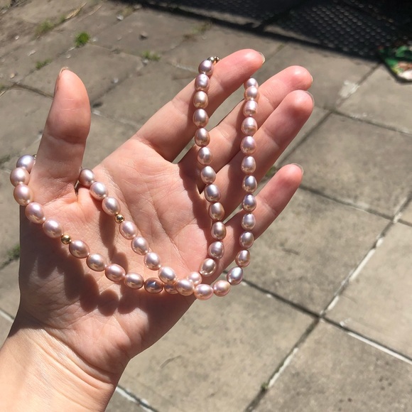 Genuine Pearl Necklace, Vintage, Mauve, Grey, Gold - Picture 3 of 5